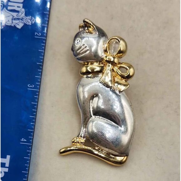 Vintage MJ Silver And Gold Tone cat Brooch/Pendant - Picture 3 of 5